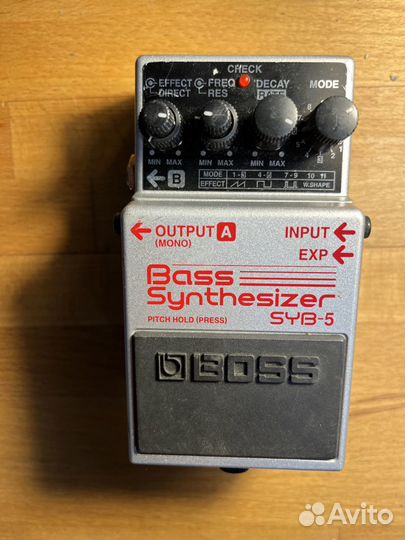 Boss SYB-5 bass synthesizer бас-синтезатор
