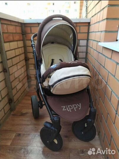 Коляска zippy 3 в 1