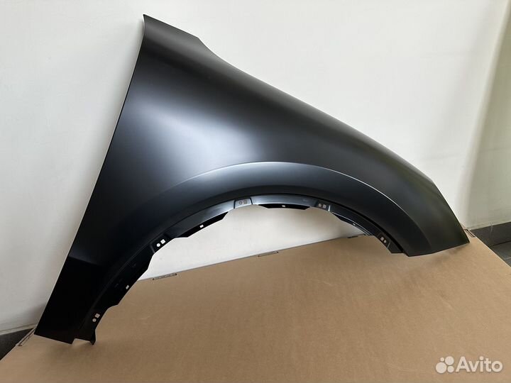 Крыло переднее правое Porsche Cayenne E3 (9Y0)
