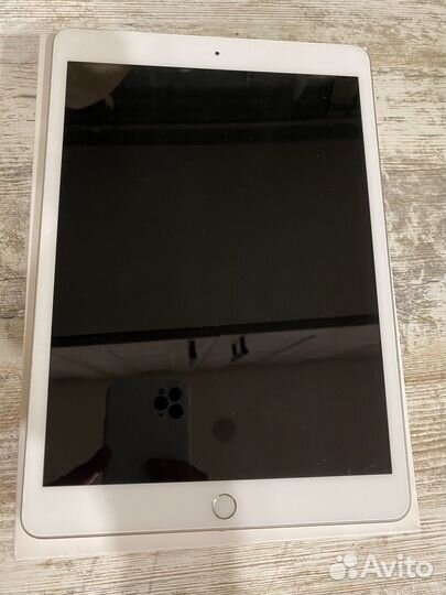 Apple iPad (2020), 32гб, Wi-Fi + Cellular