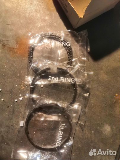 Продам Кольца поршневые Mitsubishi Lancer Mitsubis