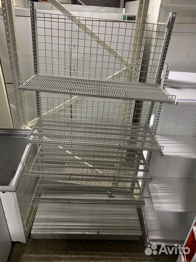 Стеллаж торговый пристенный сетчатый 1000х500х1900