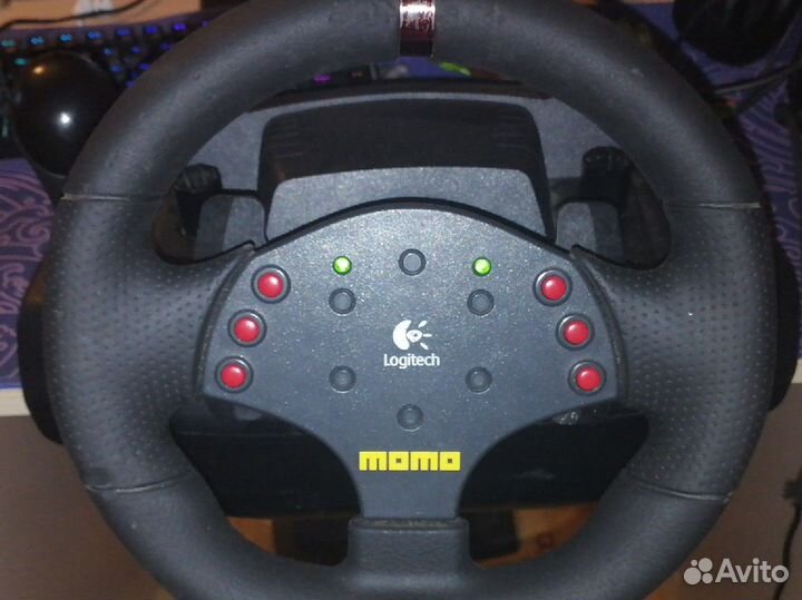 Руль logitech momo racing 900 градусов