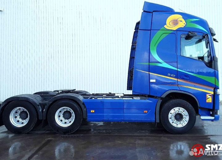 Pазбираем грузовик Volvo FH с 2013