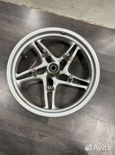 Переднее колесо BMW k1200rs lt