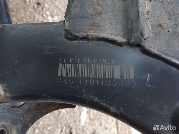 Задний подрамник Kia sorento 1