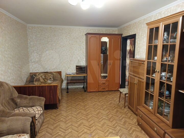 1-к. квартира, 40 м², 1/10 эт.