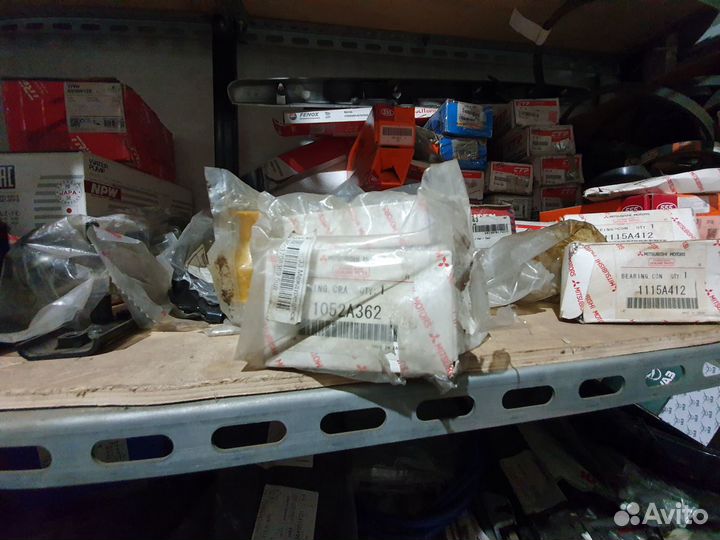 Вкладыши коленвала коренные STD 1052A362 mitsubish