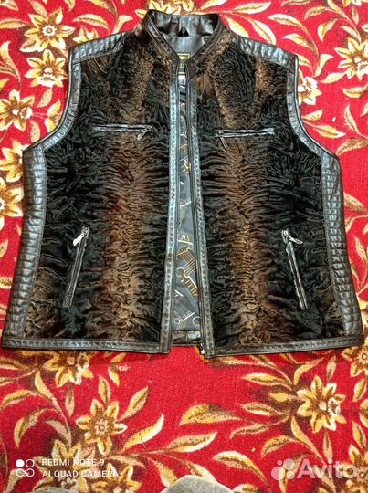 Жилетки куртки каракуль с кожей питона