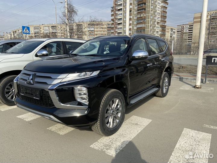 Mitsubishi Pajero Sport 2.4 AT, 2021