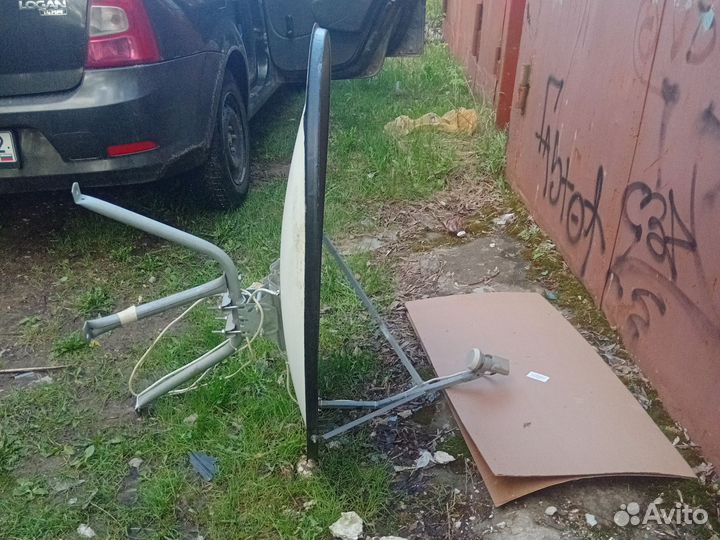 Спутникового тарелка 0.90