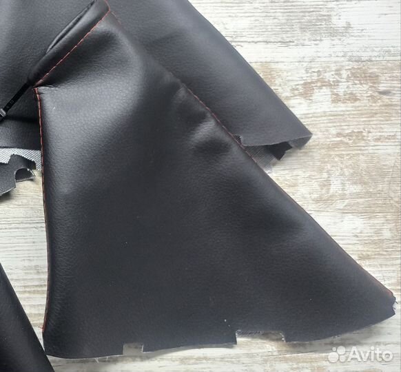 Чехол на ручник авео Т250 красная строчка