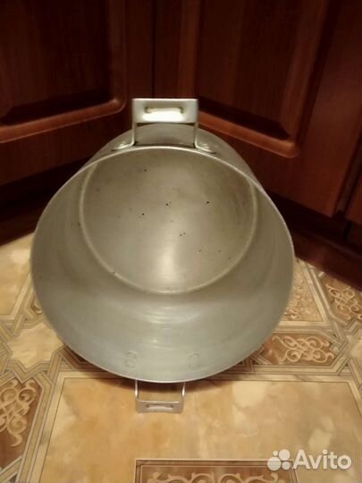 Кастрюля алюминиевая