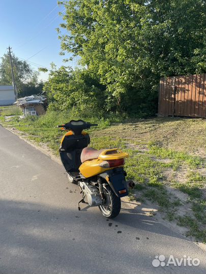 Скутер Omaks 50(150)