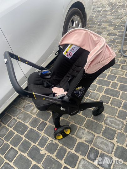 Коляска 2 в 1 Doona+ с базой в авто