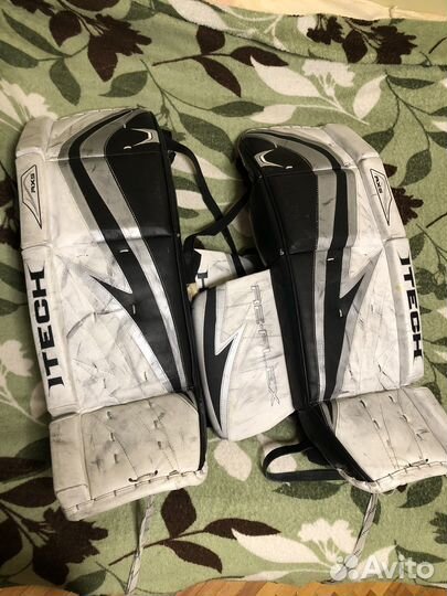 Хоккейная вратарская форма sr