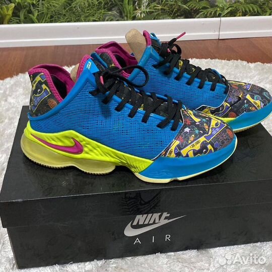 Кроссовки nike LeBron 19