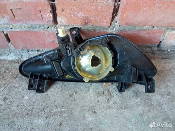 Фара противотуманная левая Mercedes-Benz S Class W