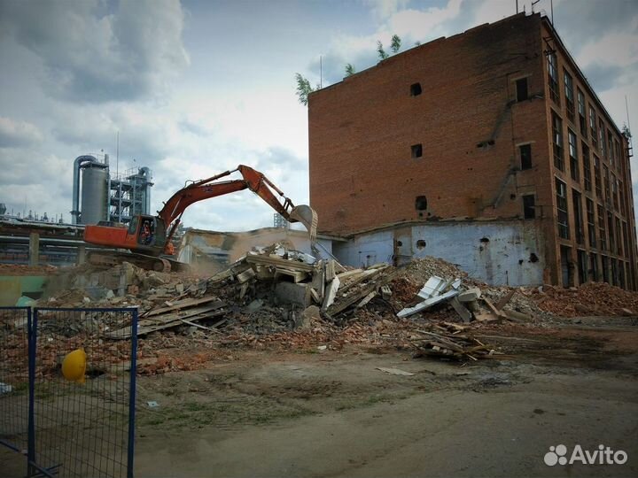 Демонтаж промышленных зданий, завода