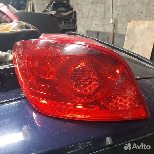 Фонарь задний Peugeot 307, Пежо 307