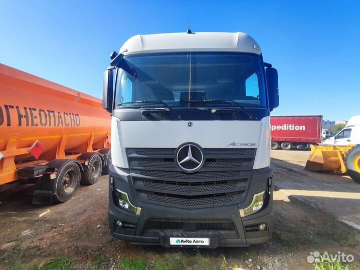 Mercedes-Benz Actros 1853, 2023