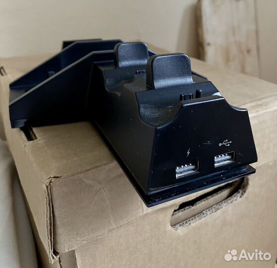 Подставка вертикальная для PS4
