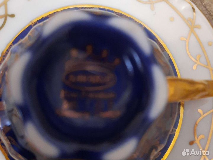 Кофейный сервиз. чашки с блюдцами