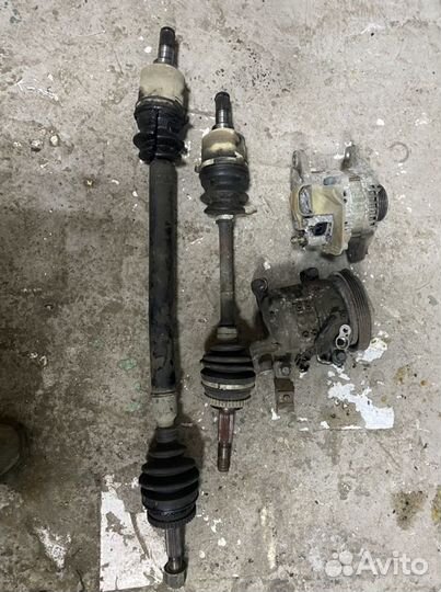 Nissan пульсар pressea