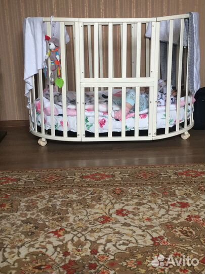 Продам детскую кроватку