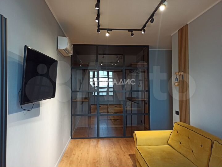 2-к. квартира, 58 м², 12/12 эт.