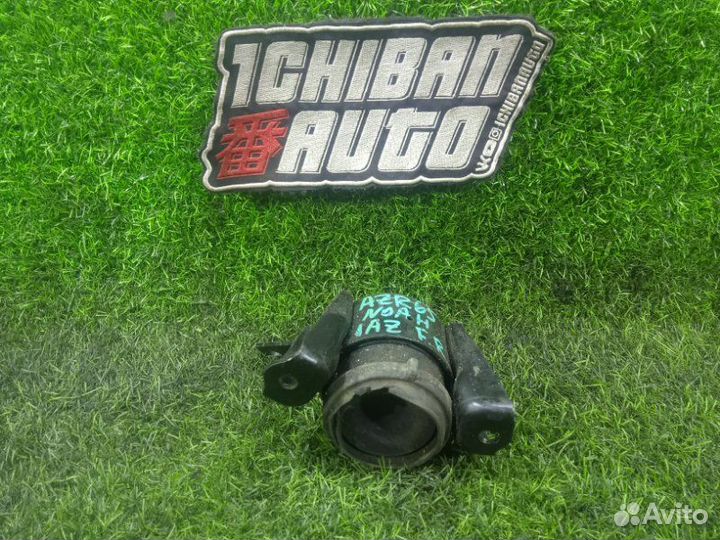 Подушка двигателя передняя правая Toyota Noah