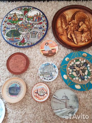Сувенирные тарелки