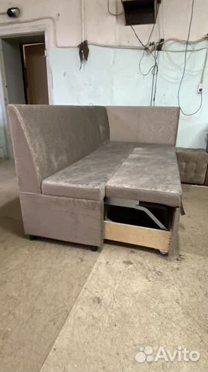 Кухонный уголок