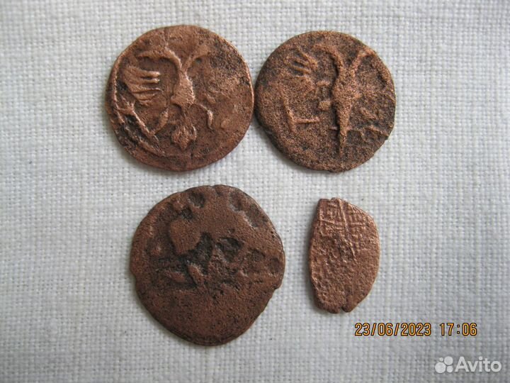 Монеты царские медные полушки 1720 Петр 1 и другие
