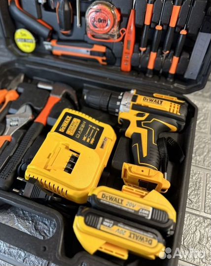 Набор инструментов dewalt (Новый)
