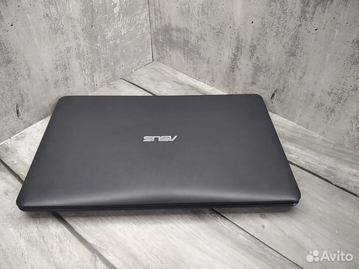 Производительный Asus 17Дюйм + 8GB RAM + SSD + HDD