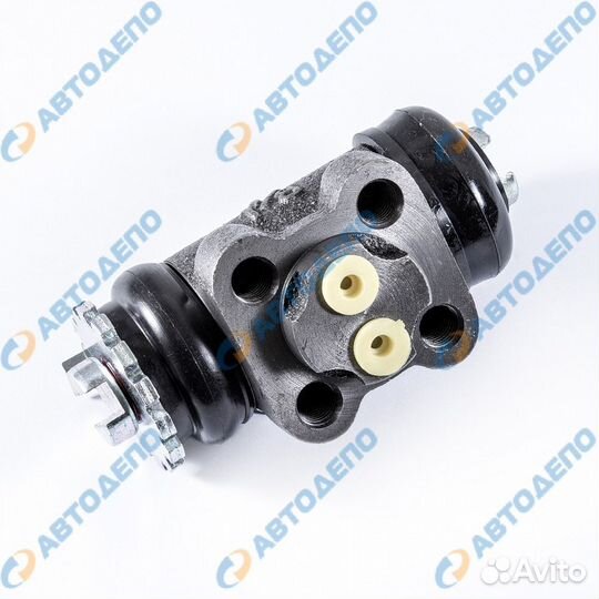 Рабочий тормозной цилиндр задний R mitsubishi cant