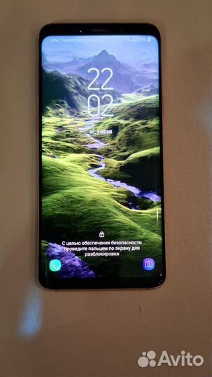 Samsung Galaxy S9, 4/64 ГБ