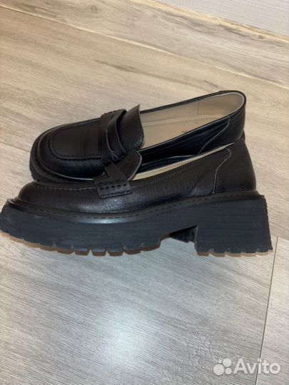 Лоферы женские 39 размер натуральная кожа