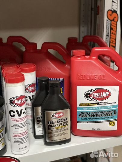 Масло для 2T тактных двигателей Redline OIL