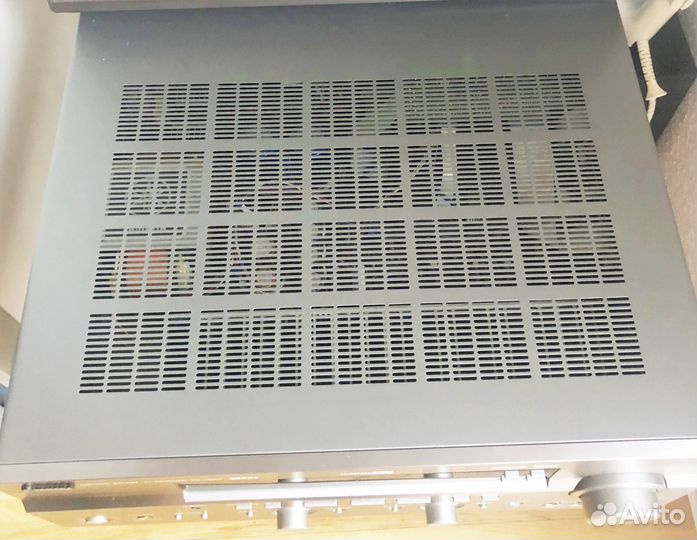 Yamaha RX-V650 Ресивер