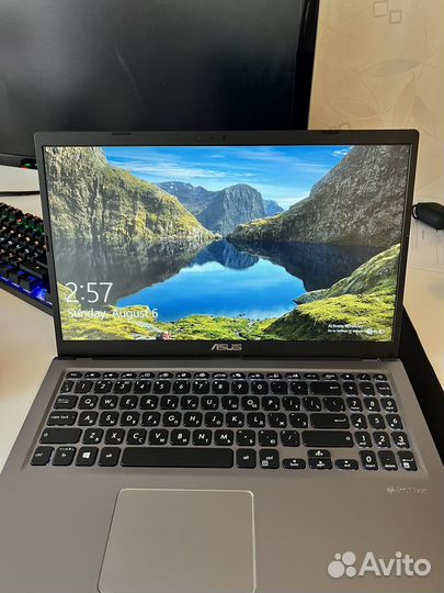 Топовый ноутбук Asus