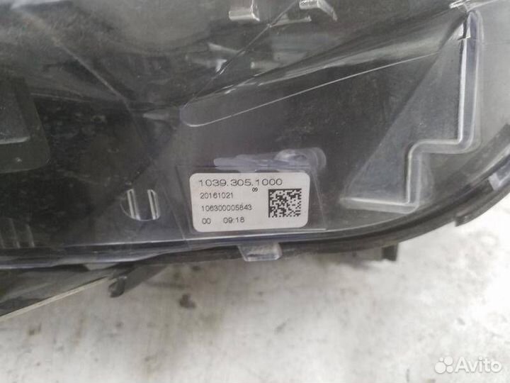 Фара левая BMW 5-Series/M5