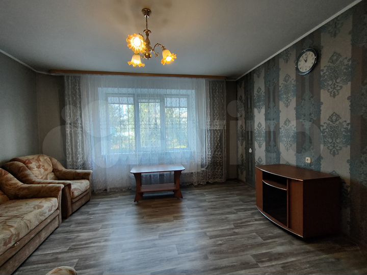 4-к. квартира, 77,2 м², 1/9 эт.