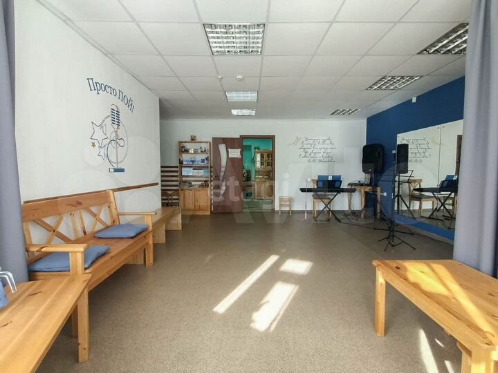 Продам офисное помещение, 124.7 м²