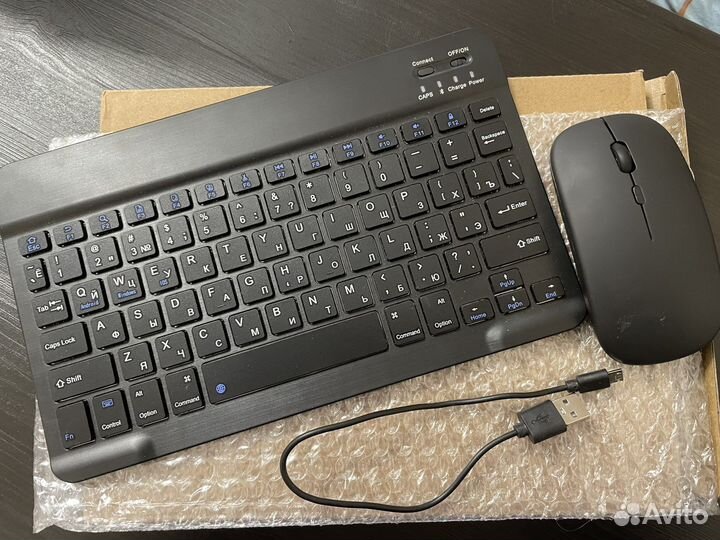 Беспроводная клавиатура и мышь