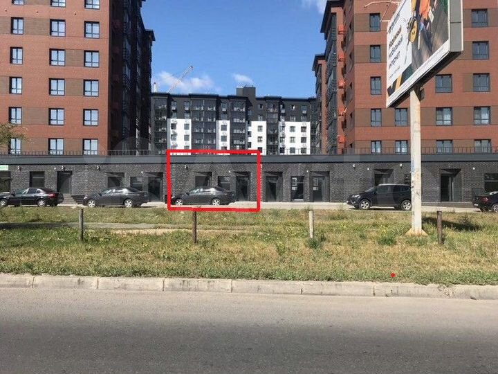 Под салон, обучающий центр, 81 м²