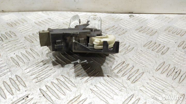 Замок багажника Audi A8 D3/Д3 BFM 2006