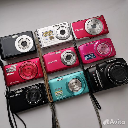 Компактный фотоаппарат Canon Ixus, Sony CyberShot