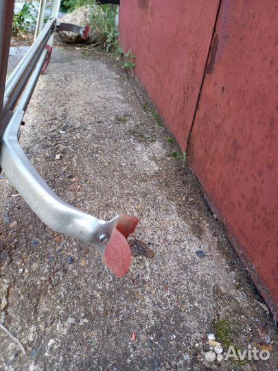 Продам автомобильный багажник скиф